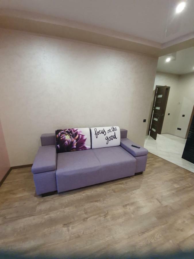 Apartment вулиця дмитра іващенка *